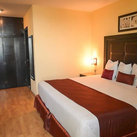 Hotel Santa Irene Guadalajara Extérieur photo
