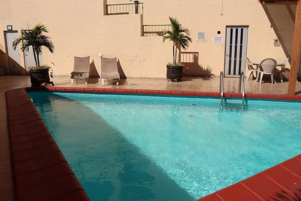Hotel Santa Irene Guadalajara Extérieur photo