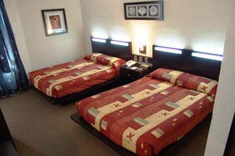 Hotel Santa Irene Guadalajara Extérieur photo