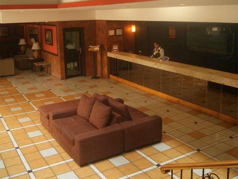 Hotel Santa Irene Guadalajara Extérieur photo