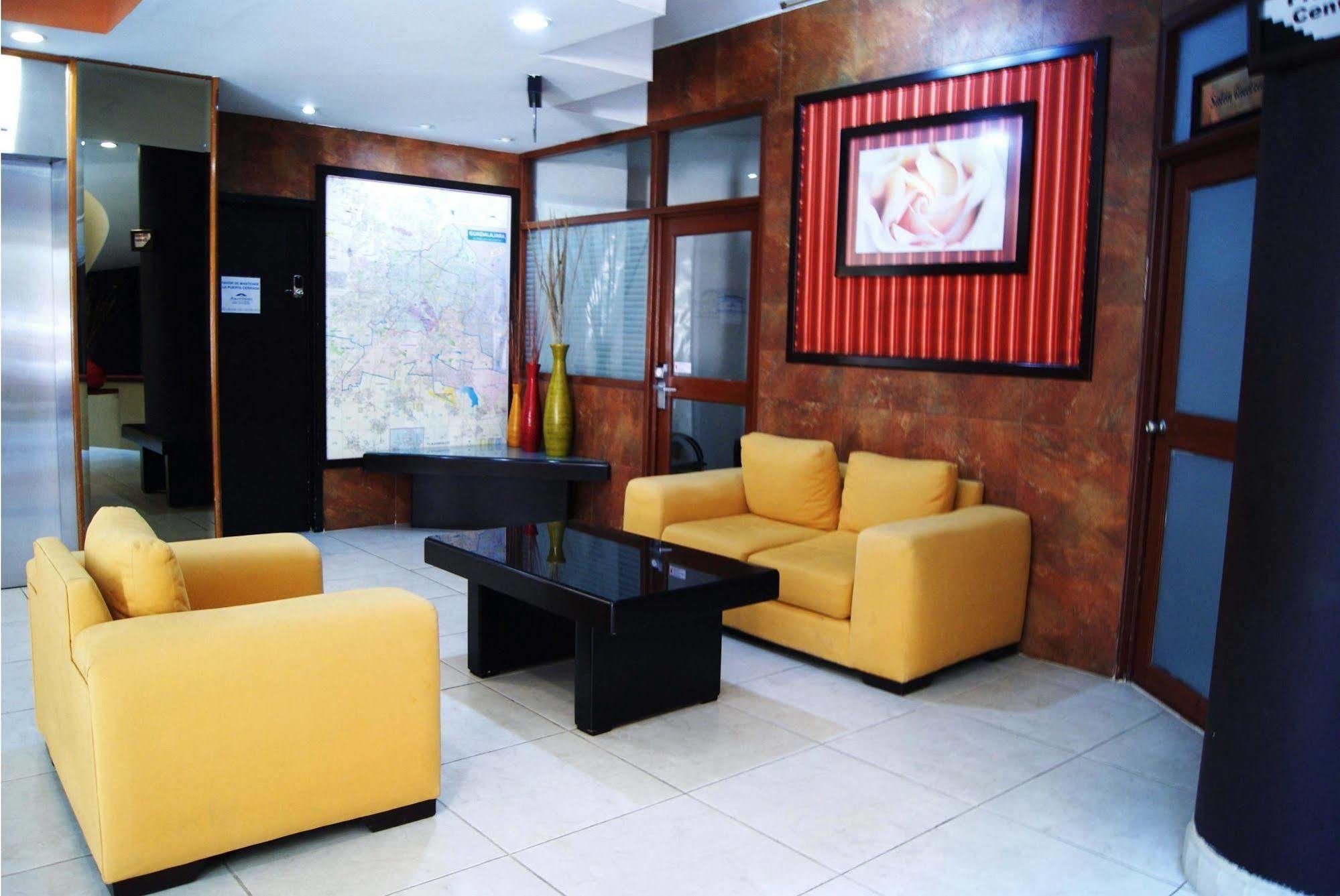 Hotel Santa Irene Guadalajara Extérieur photo